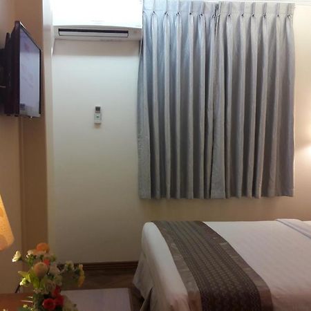 Grand Laurel Hotel Yangon Luaran gambar