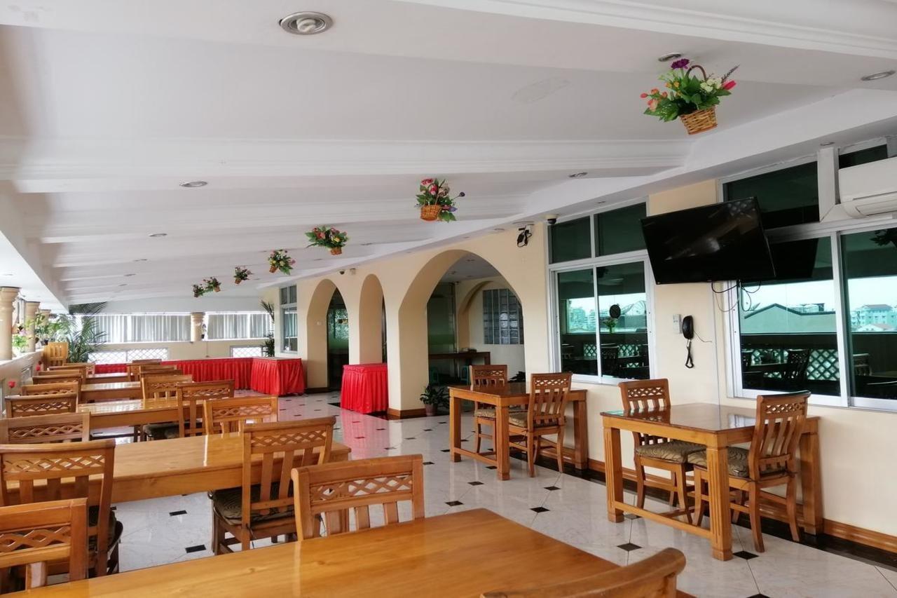 Grand Laurel Hotel Yangon Luaran gambar