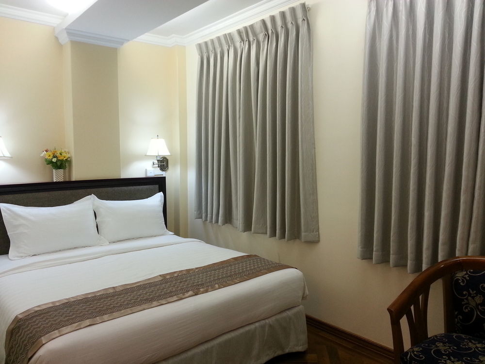 Grand Laurel Hotel Yangon Luaran gambar