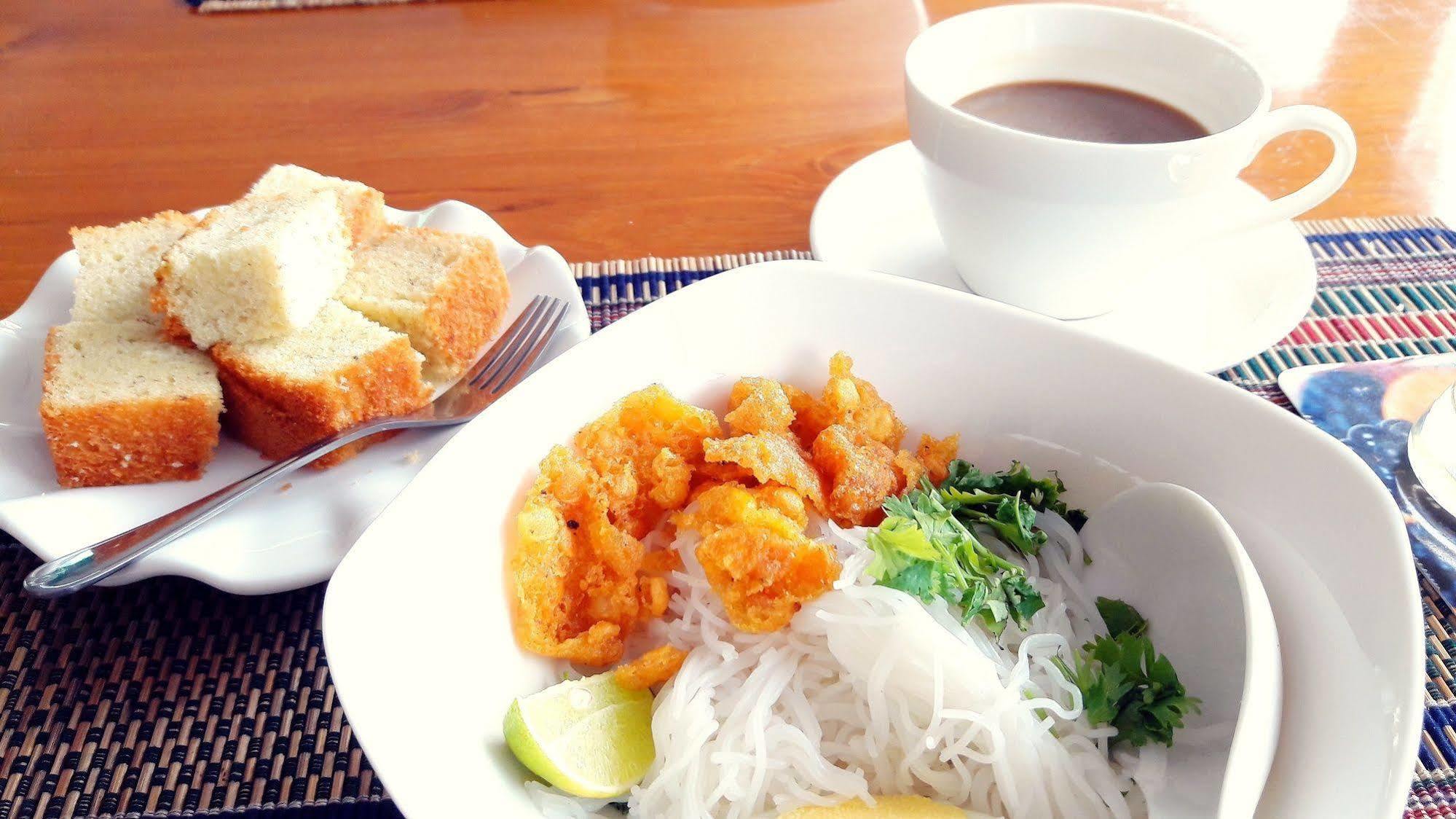 Grand Laurel Hotel Yangon Luaran gambar
