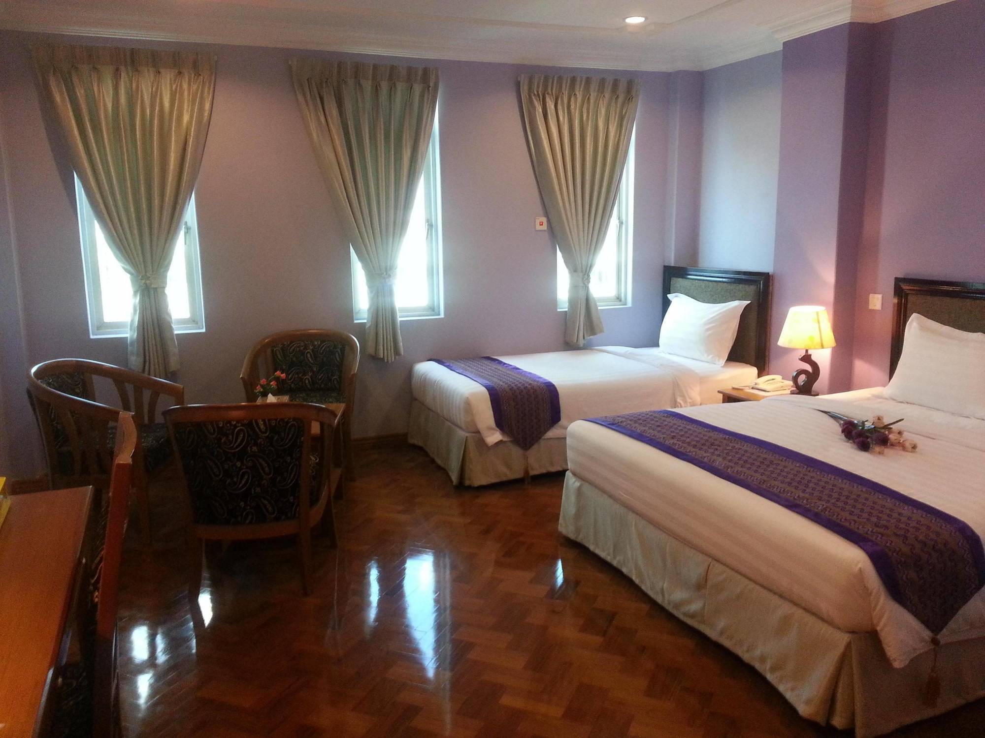 Grand Laurel Hotel Yangon Luaran gambar