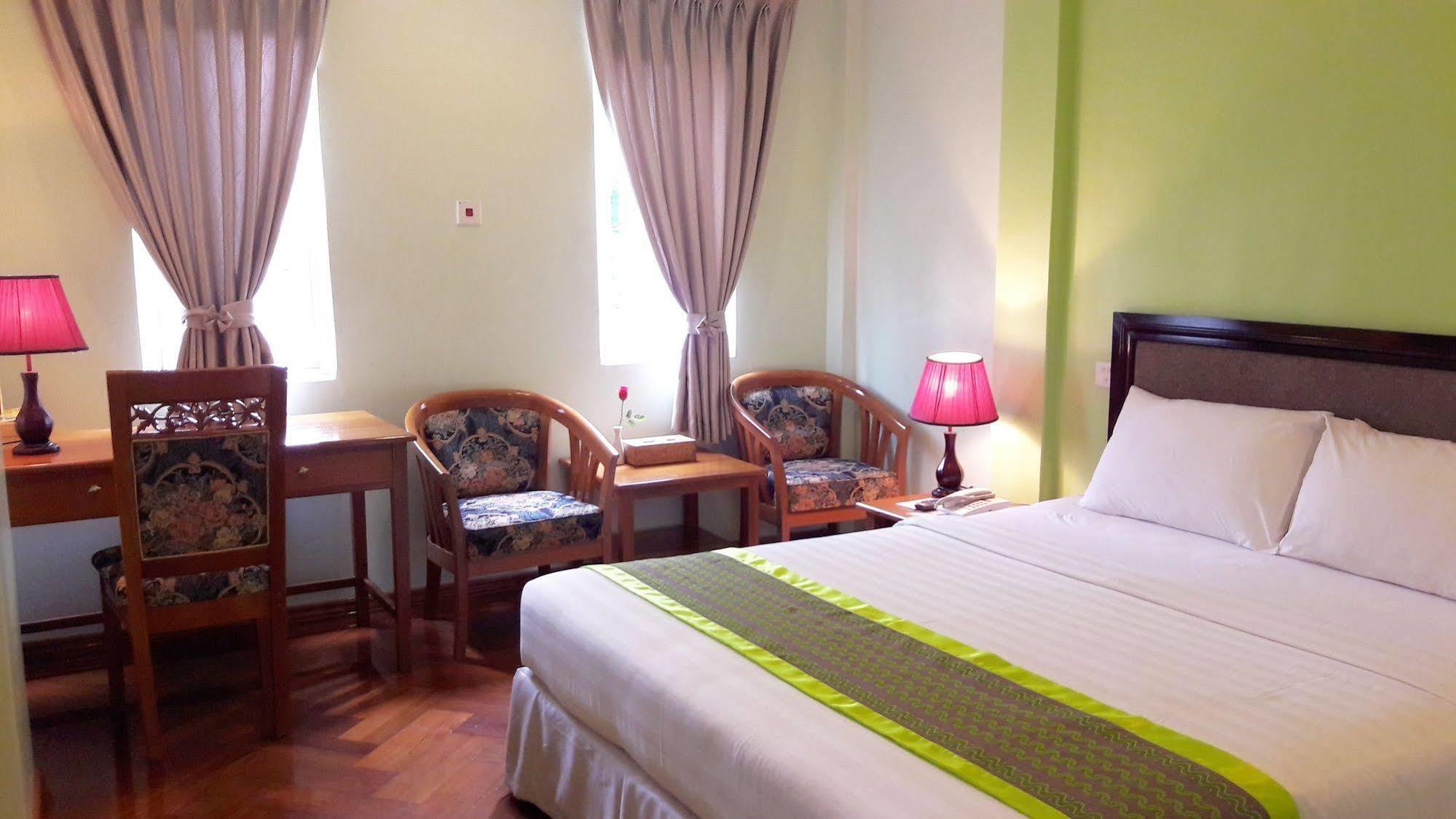 Grand Laurel Hotel Yangon Luaran gambar